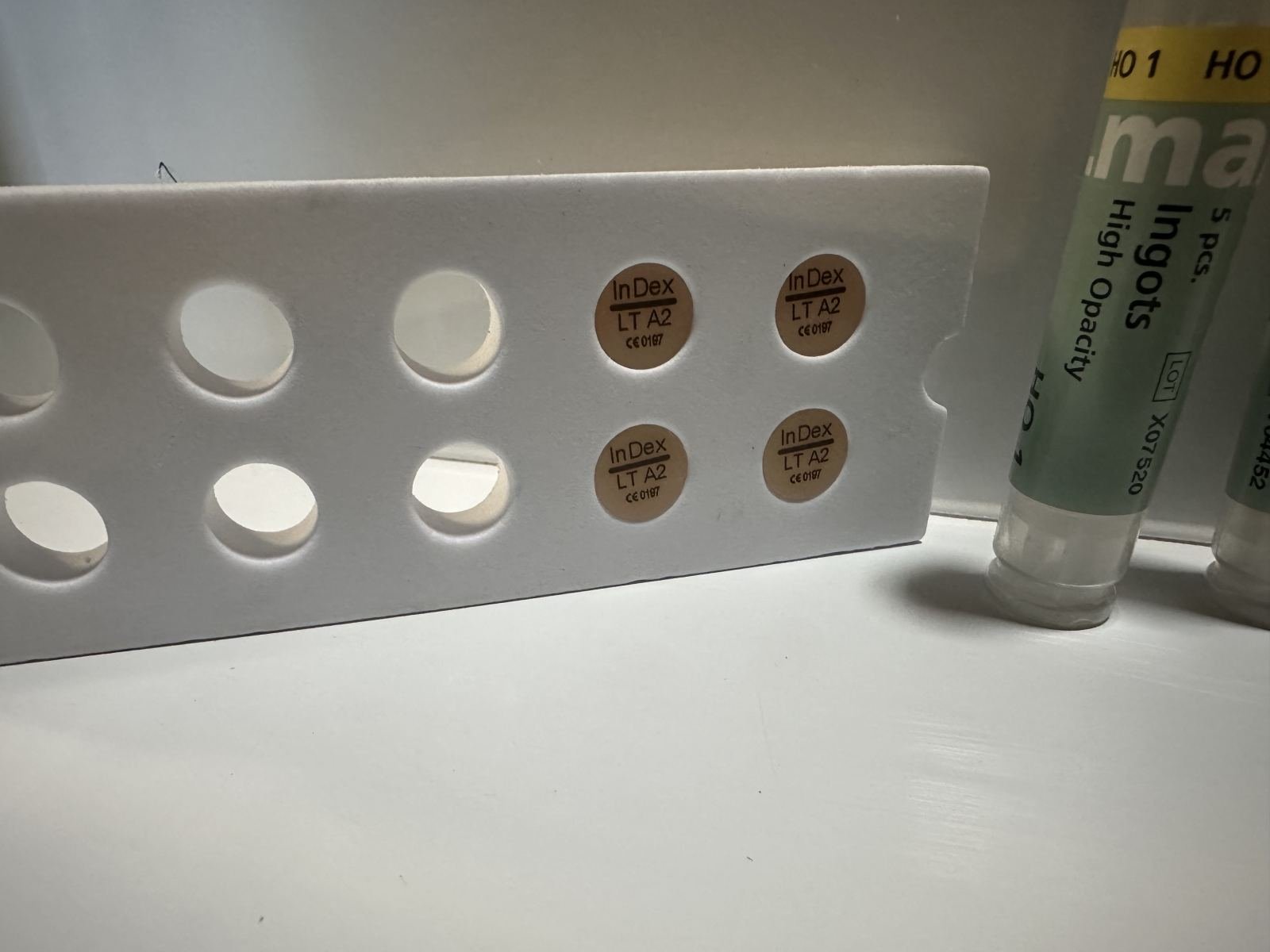 Gros lot céramique dentaire CERAMCO III + IPS e.max Ceram / Press – prothésiste