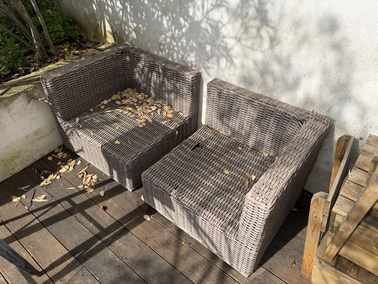Salon de jardin en résine tressée – 2 fauteuils + banc 2 places