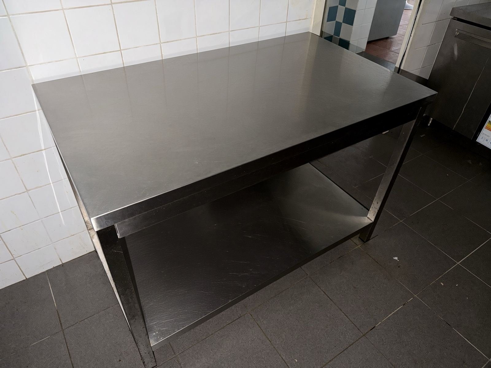 Table de travail professionnelle inox 120 x 70 cm avec étagère basse
