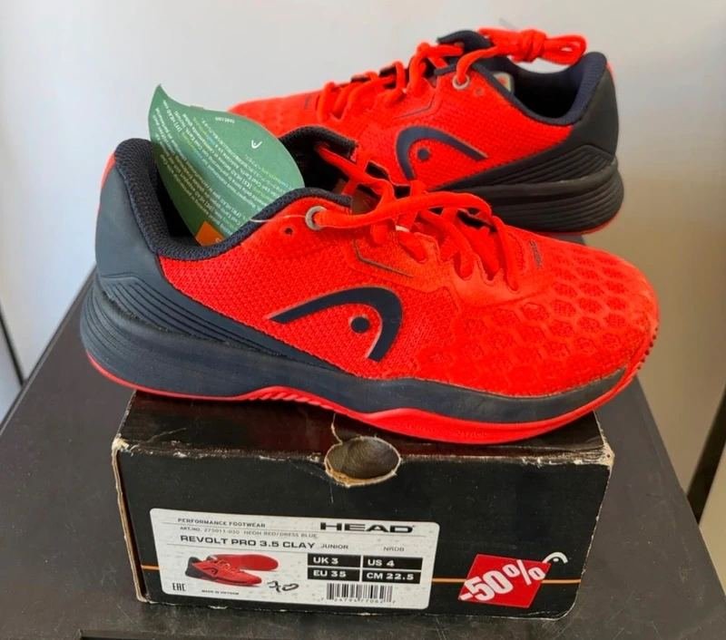 Paire de chaussure Head neuve taille 35 revolt pro 3.5 clay