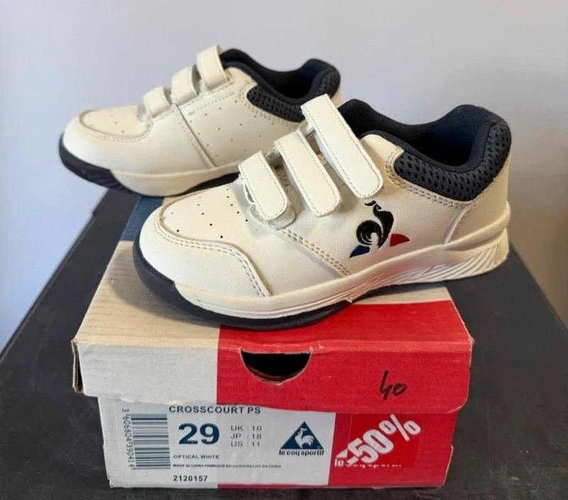 Paire de chaussure le coq sportif neuve taille 29 crosscourt